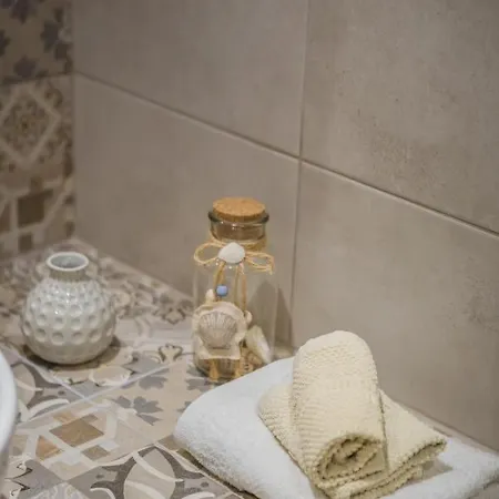 Irida Willa Agia Efimia