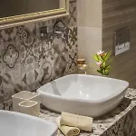 Irida Villa